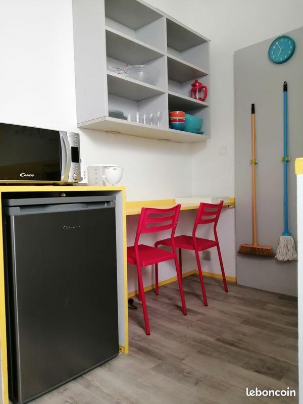Residence Les Volets Bleus: Studio De 30 M² Classe 2 * Rochefort  Exterior photo
